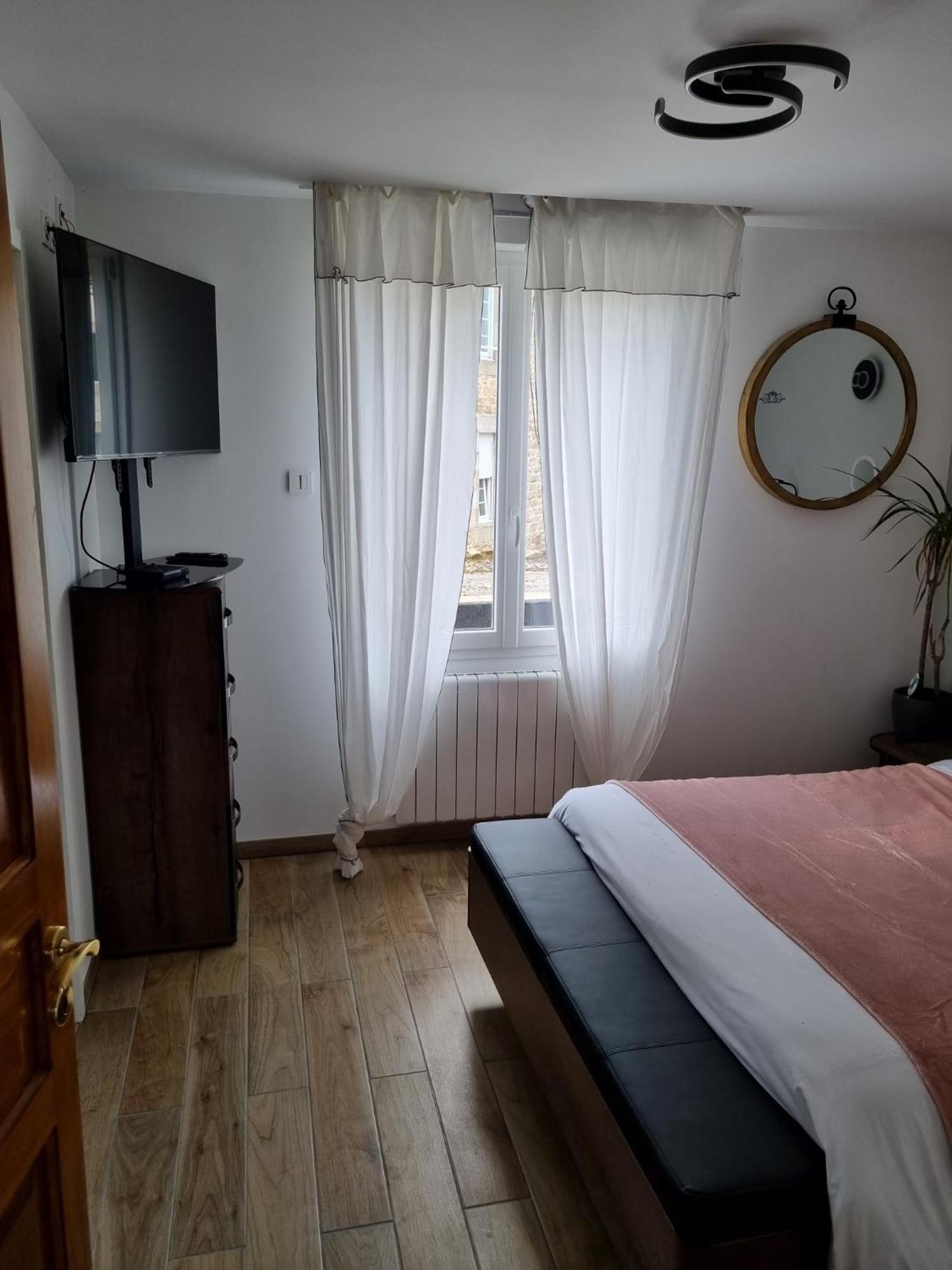 Apparts Hôtel du Sillon Pleubian Quarto foto