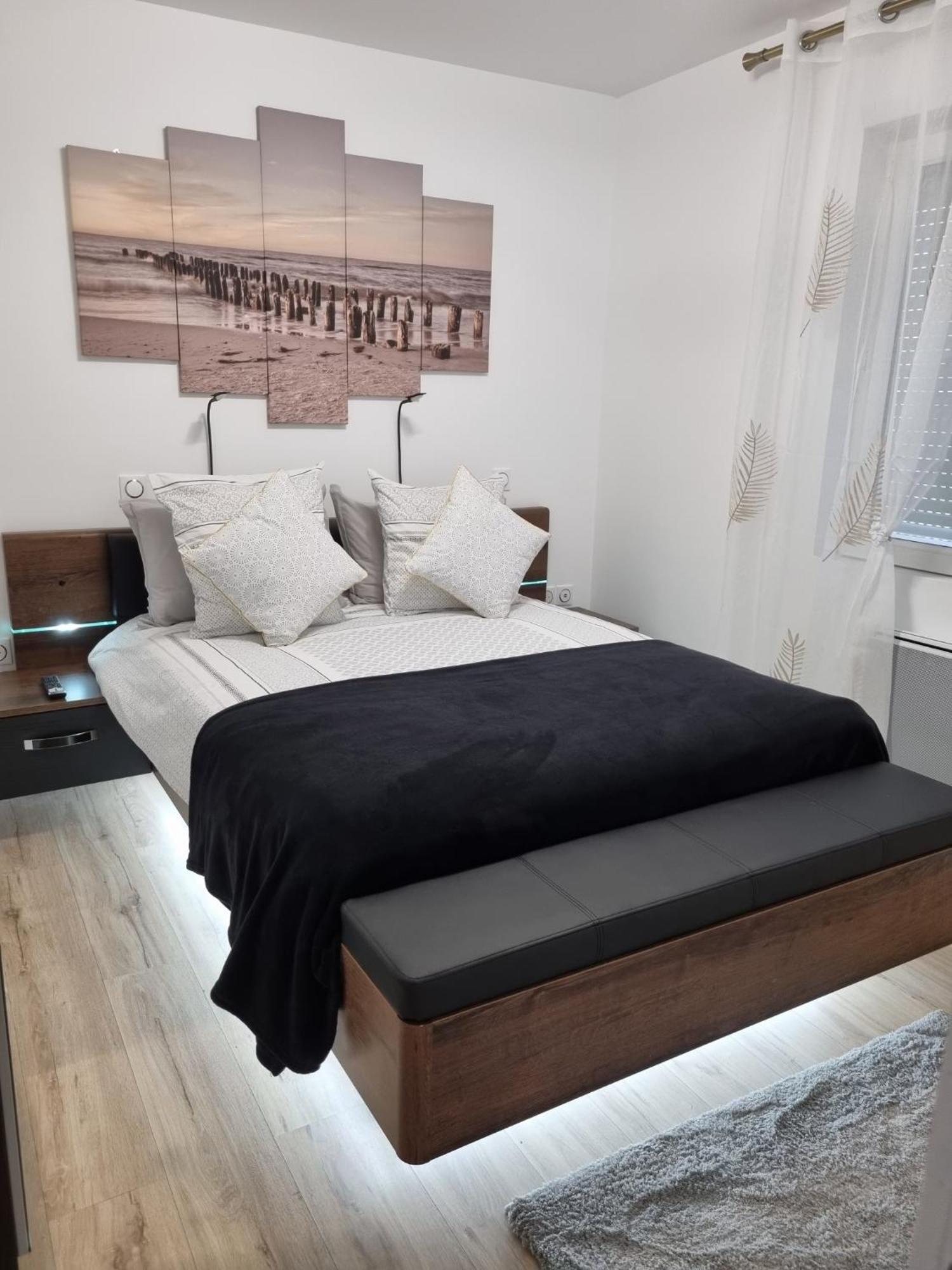Apparts Hôtel du Sillon Pleubian Quarto foto